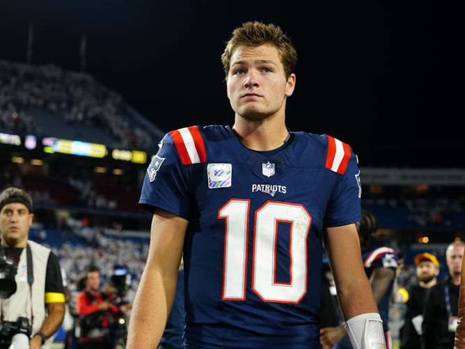 "Best pocket presence": Patriots great Rob Gronkowski makes bold claims about Drake Maye and 2024 QB class