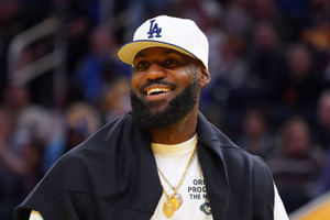 LeBron James Injury Update: NBA insider reports setback on Lakers star's timeline for preseason comeback