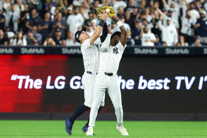 “Get Anthony Volpe TF!!” “Jazz Chisholm Jr. needs to know his role” - Fans debate over ball credit after Devin Williams retires Vladimir Guerrero Jr.