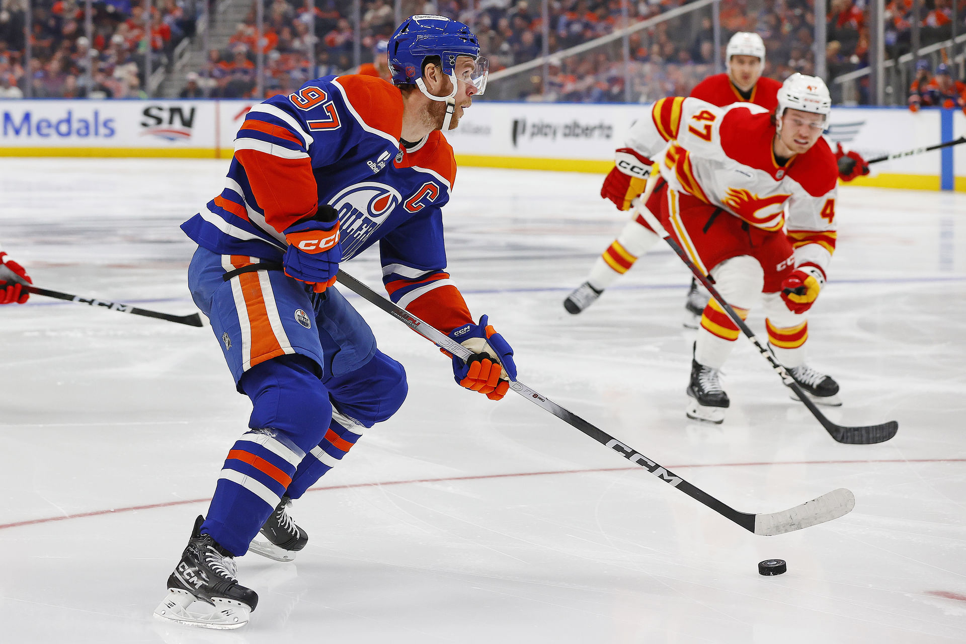 NHL: Calgary Flames at Edmonton Oilers - Source: Imagn