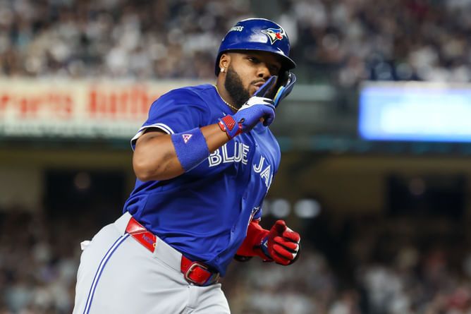 Today’s Best MLB Home Run Prop Bets: Top 3 including Vladimir Guerrero Jr., and more for October 12, 2025