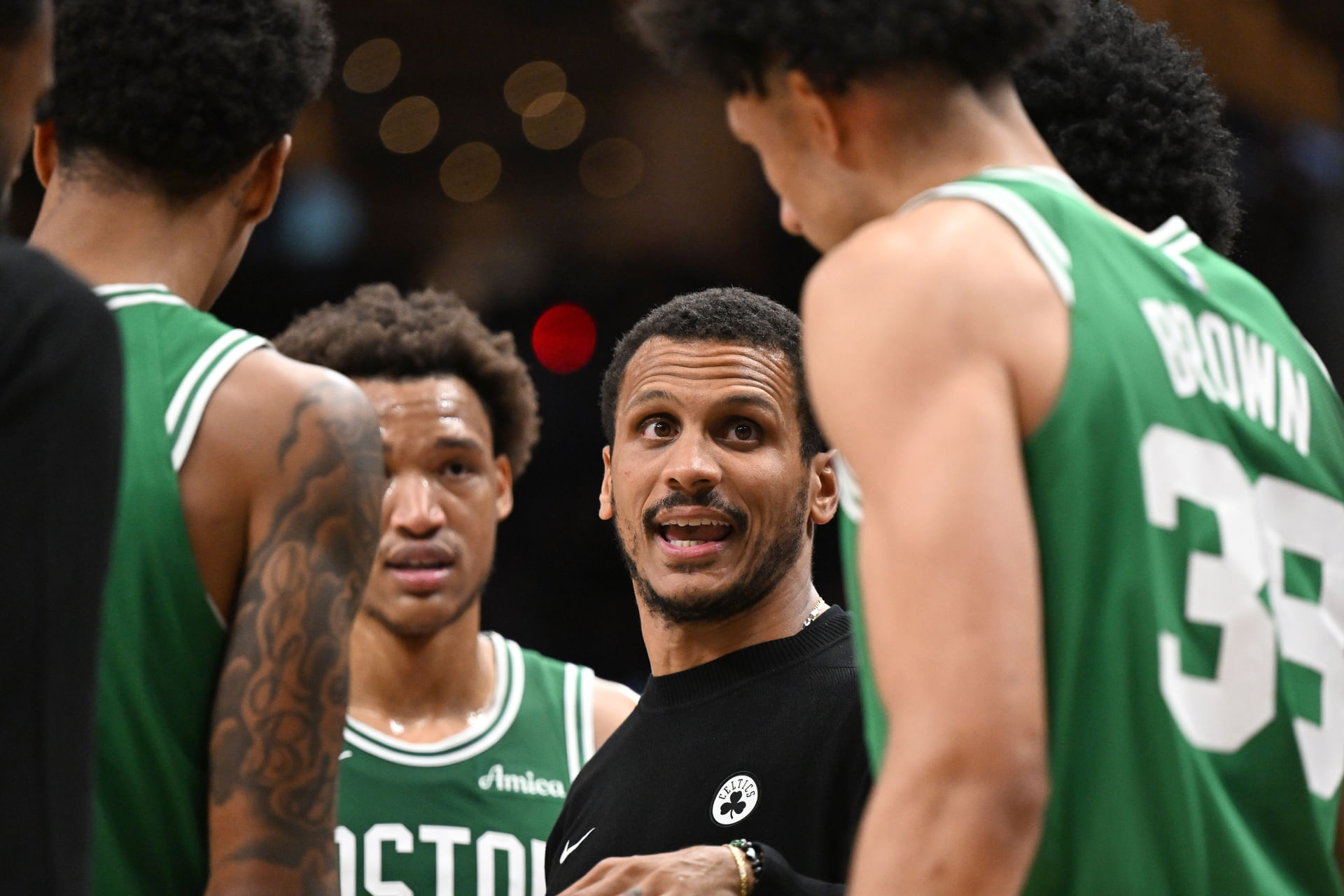 Fighting in preseason, get him Quick: Fans react as angry Joe Mazzulla appears to cuss $162,500,000 Raptors star after taunt
