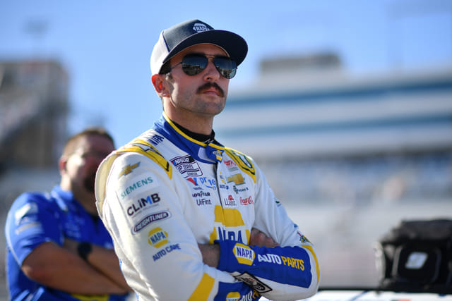 Not going to sit here and only pay attention to them”: Chase Elliott on  what input he expects from HMS about points situation at Las Vegas