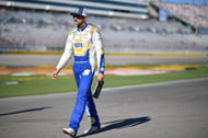 Chase Elliott (9) during qualifying for the South Point 400 at Las Vegas Motor Speedway - Source: Imagn