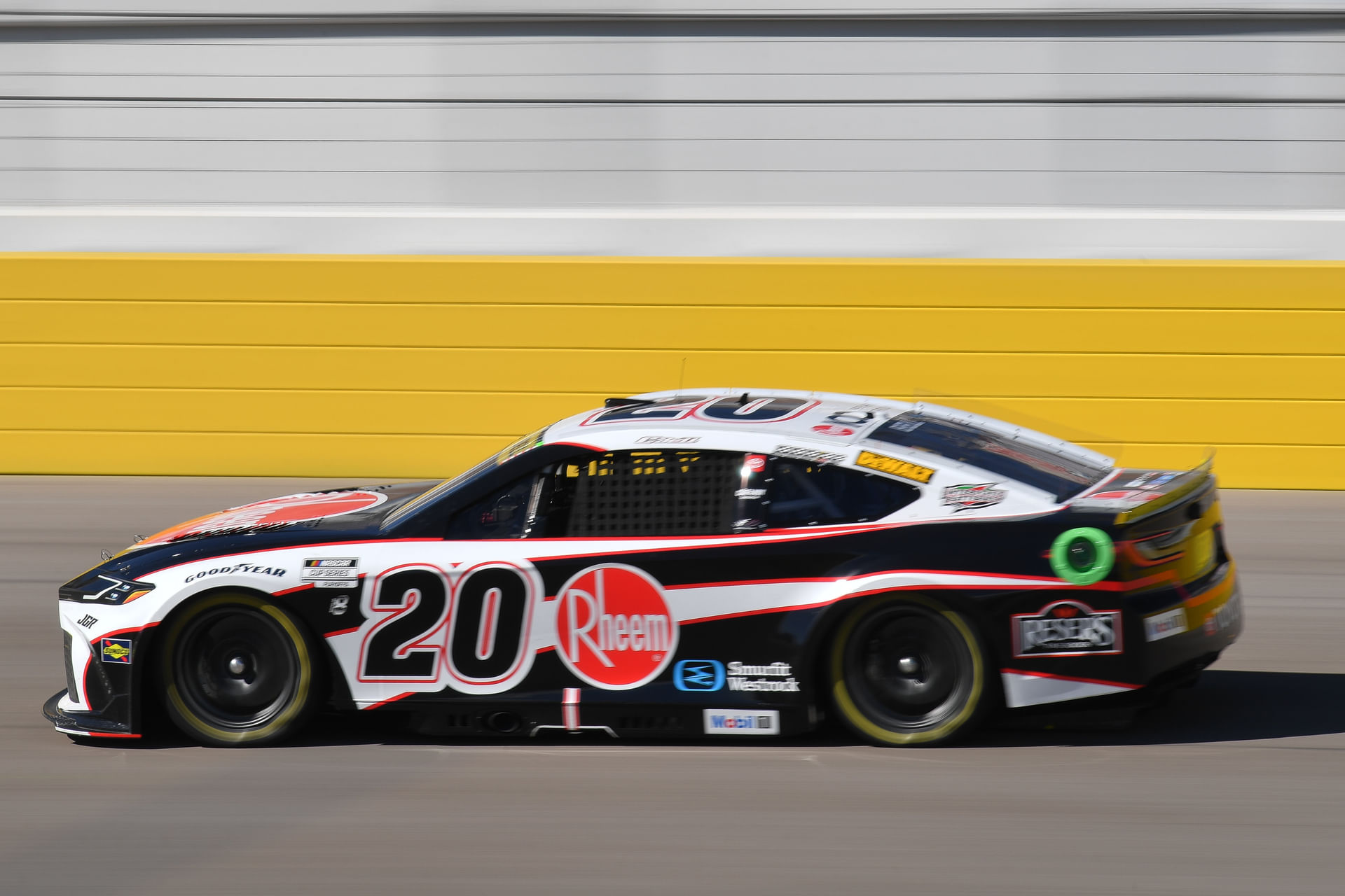 Christopher Bell - Joe Gibbs Racing - NASCAR Cup Series-South Point 400 Practice and Qualifying - Source: Imagn