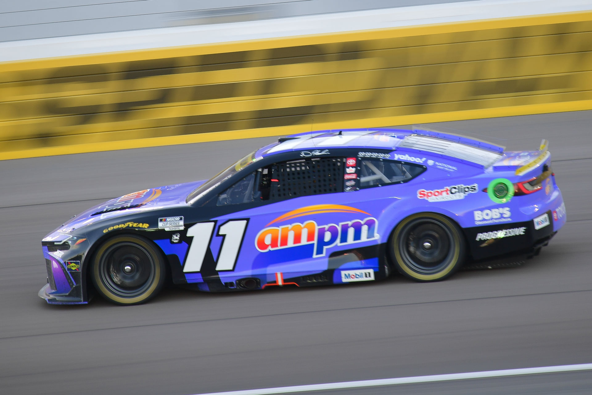 Denny Hamlin driving the #11 Joe Gibbs Racing Toyota at Las Vegas Motor Speedway - Source: Imagn