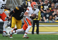 Dillon Gabriel hilariously compares being tackled by Steelers to how his mom "used to beat his a*s”