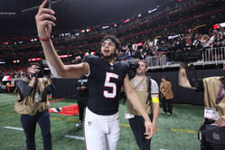 Drake London’s girlfriend Sofia Gabay swoons over Falcons WR while showing off all-black custom outfit for MNF game vs. Bills