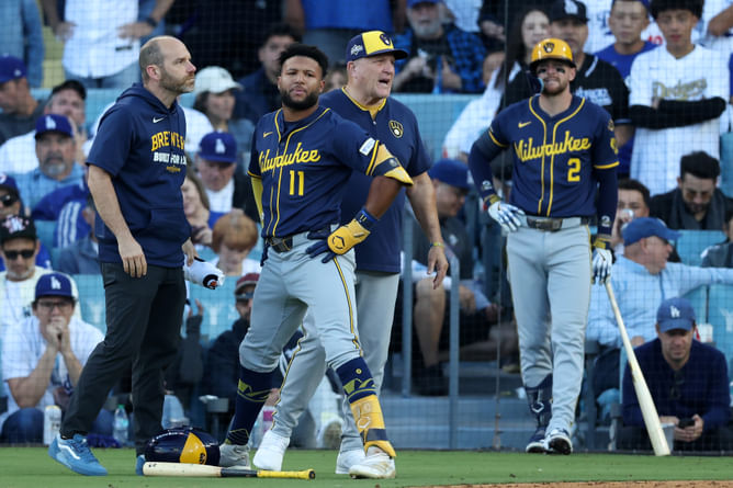 "Absolutely classless" - Fans slam Dodgers crowd for booing as Jackson Chourio leaves NLCS Game 3 with possible hamstring injury