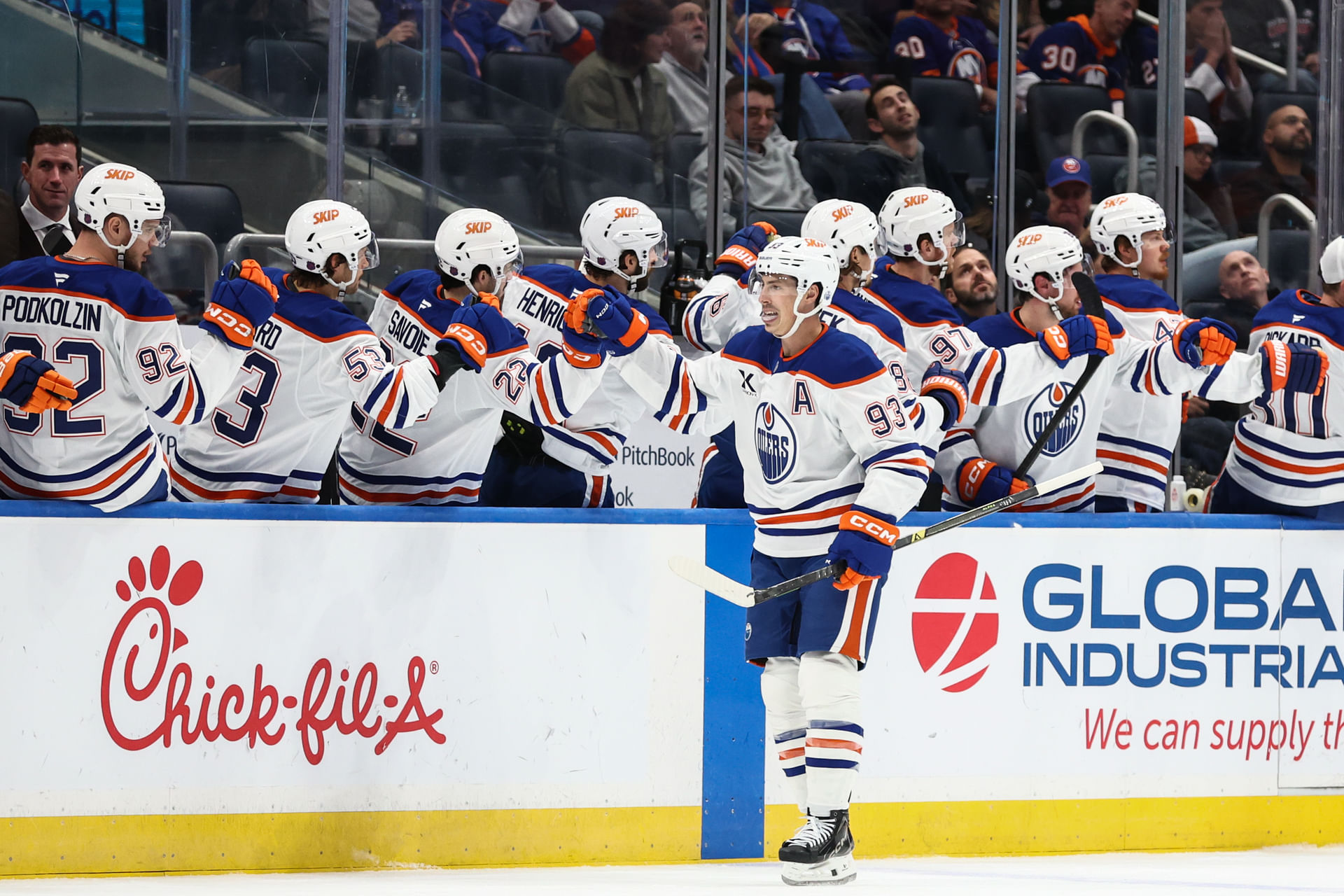 NHL: Edmonton Oilers at New York Islanders - Source: Imagn
