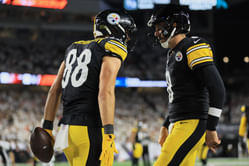 Pat Freiermuth opens up about gaining Aaron Rodgers' trust after George Pickens' departure