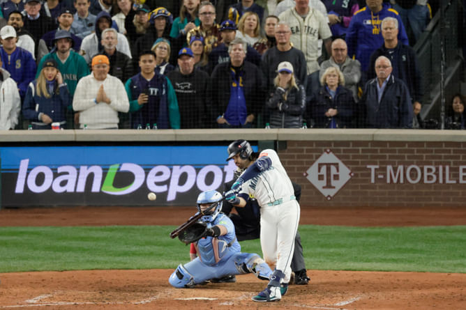 Today’s 5 Best MLB Prop Bets: Moneyline, Total Bases, and Strikeout Picks for Mariners vs Blue Jays ALCS Game 6 - October 19, 2025