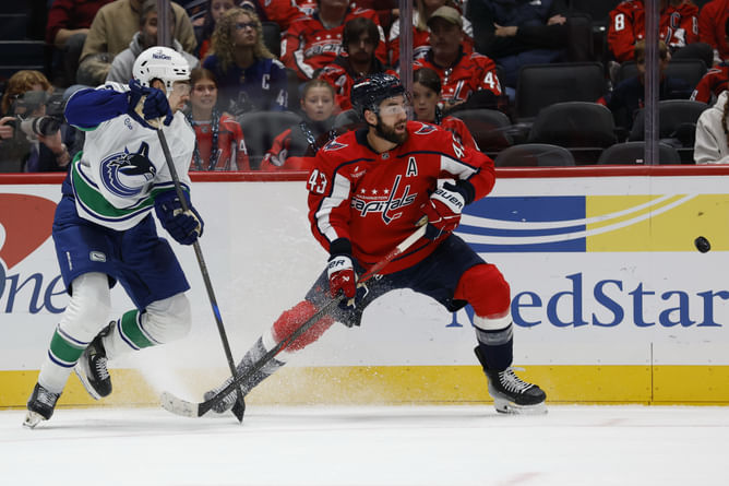 Ex-NHL enforcer Nick Kyreos suggests Canucks' Fillip Chytil to retire after suffering multiple major concussions: "He doesn't have awareness"