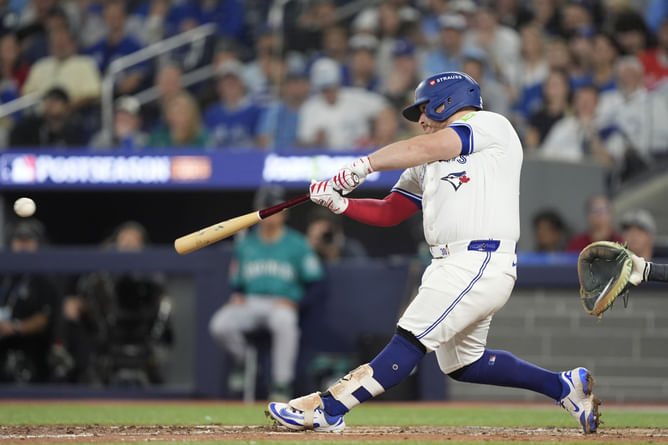 Today’s Best MLB Home Run Prop Bets: Top 4 including Julio Rodriguez, Alejandro Kirk, and more for October 20, 2025