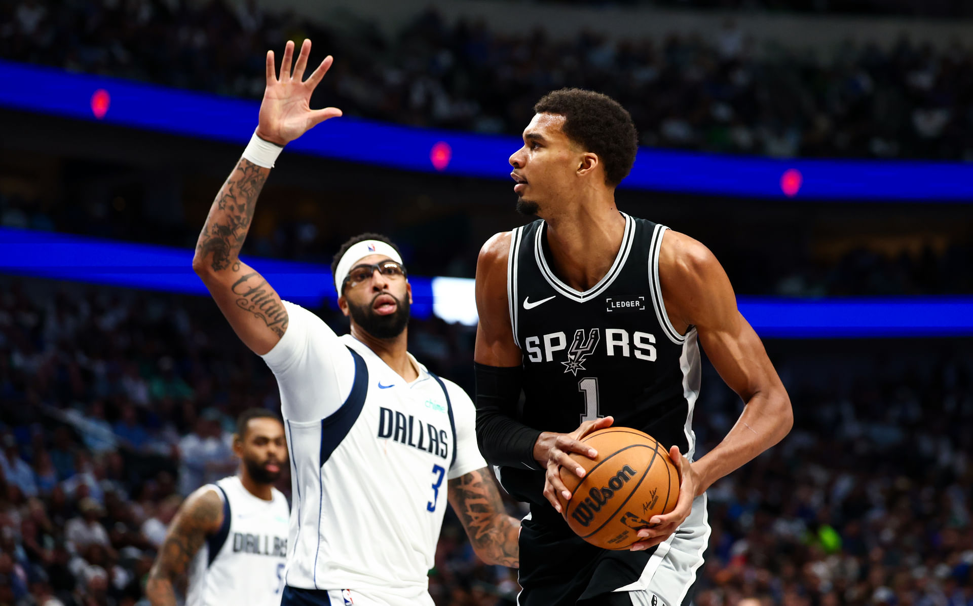 NBA: San Antonio Spurs at Dallas Mavericks - Source: Imagn