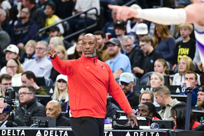 High-Tech Glasses Chauncey Billups and Damon Jones Allegedly Used to Rig Poker Games Amid NBA Gambling Scandal