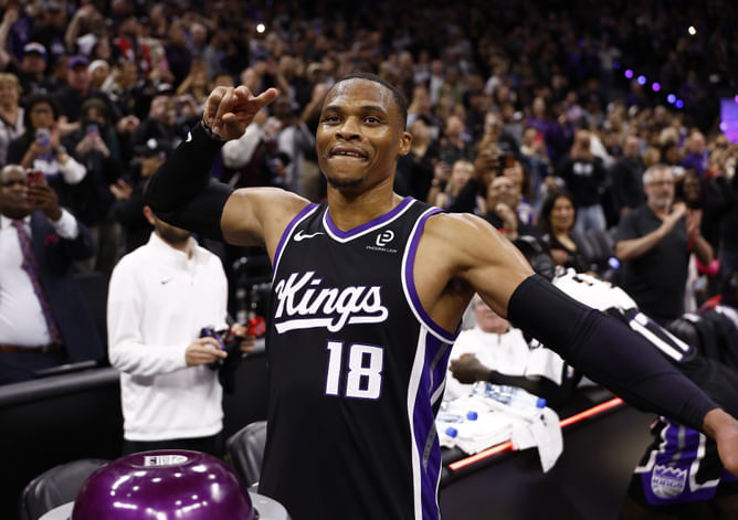 "Surprised he Didn't Miss the Button": NBA Fans React as Russell Westbrook Lights The Beam in First Kings Win