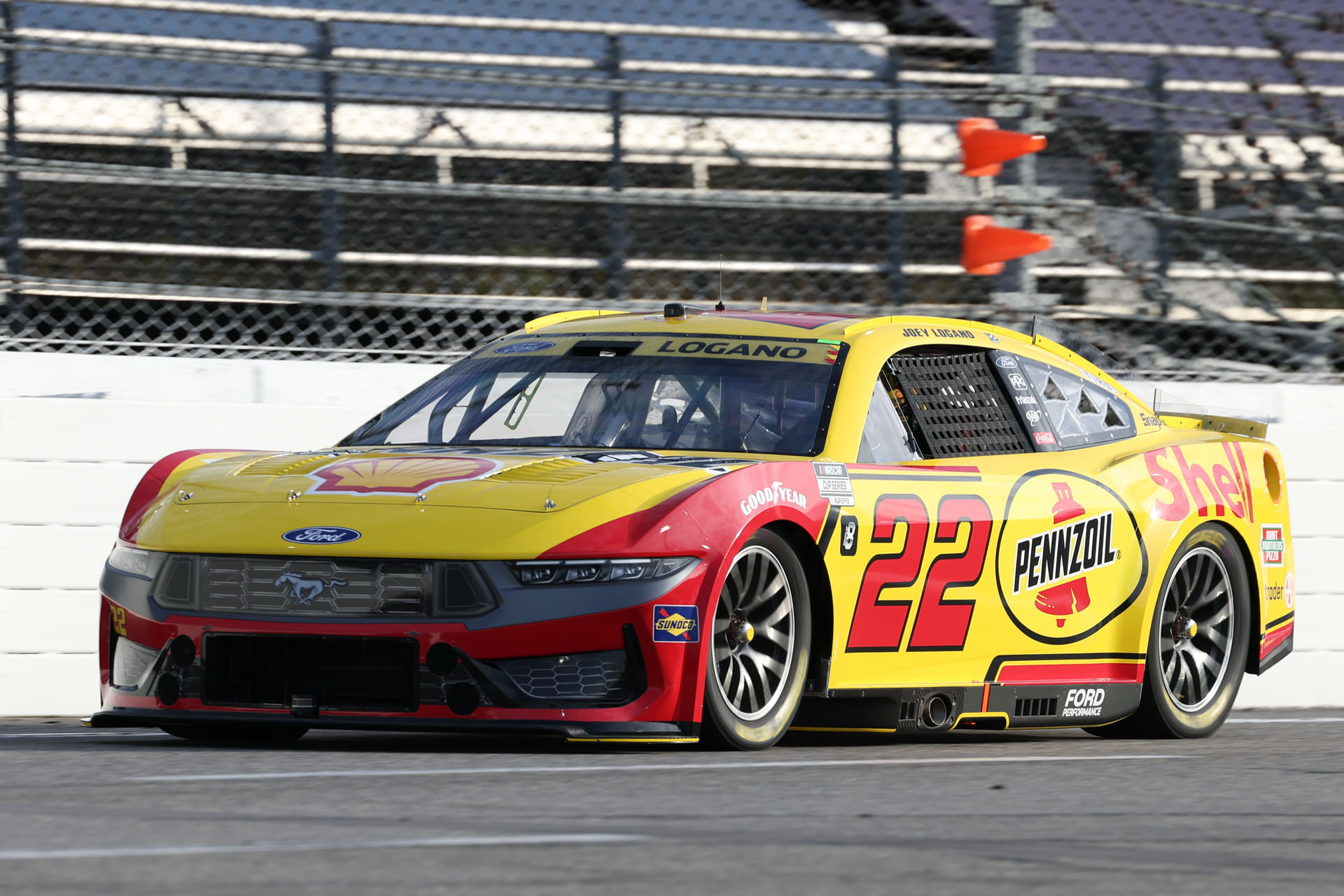 Joey Logano (22) during NASCAR Cup Series Xfinity 500 Qualifying at Martinsville Speedway - Source: Imagn