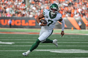 Top 10 wild memes roasting Jets owner Woody Johnson as Justin Fields ends 7 week losing streak after 39-38 win over Bengals
