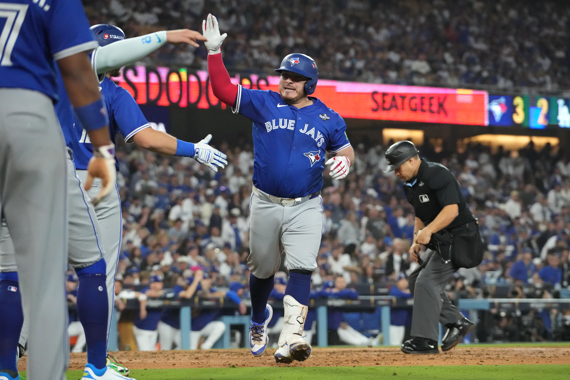 MLB: World Series-Toronto Blue Jays at Los Angeles Dodgers - Source: Imagn