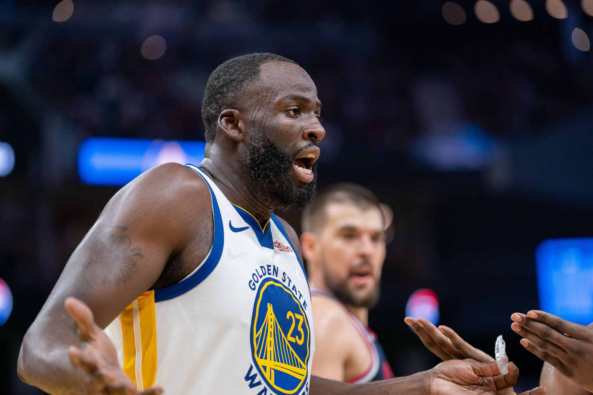 "Made a Complete Clown of Himself" - Draymond Green Savagely Rips $52,500,002 European Big For Selling Foul Calls