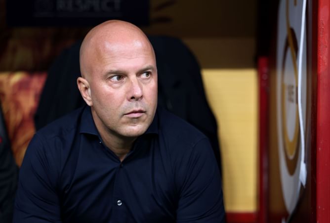 "That's a worry for me" - Pundit calls out decisions made by Liverpool boss Arne Slot that is weakening the team after Galatasaray loss