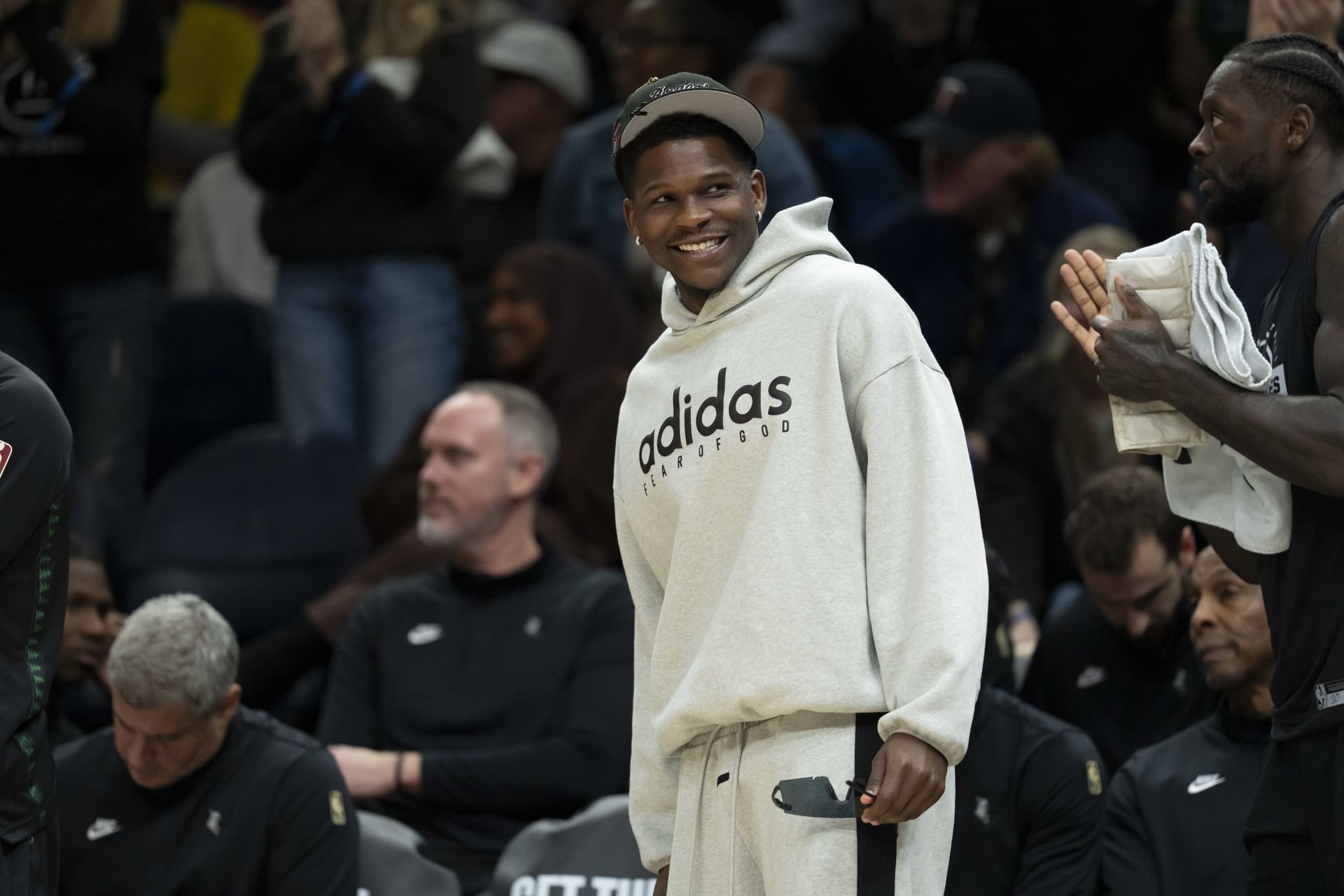 Exasperated Anthony Edwards Has Unexpected Shouting Match As Loud Fan Gloats About $12,000,000 Role Player's Big Night