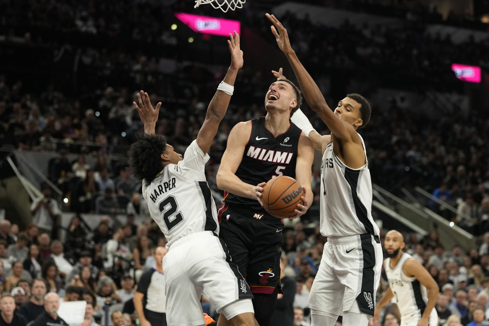 NBA: Miami Heat at San Antonio Spurs - Source: Imagn