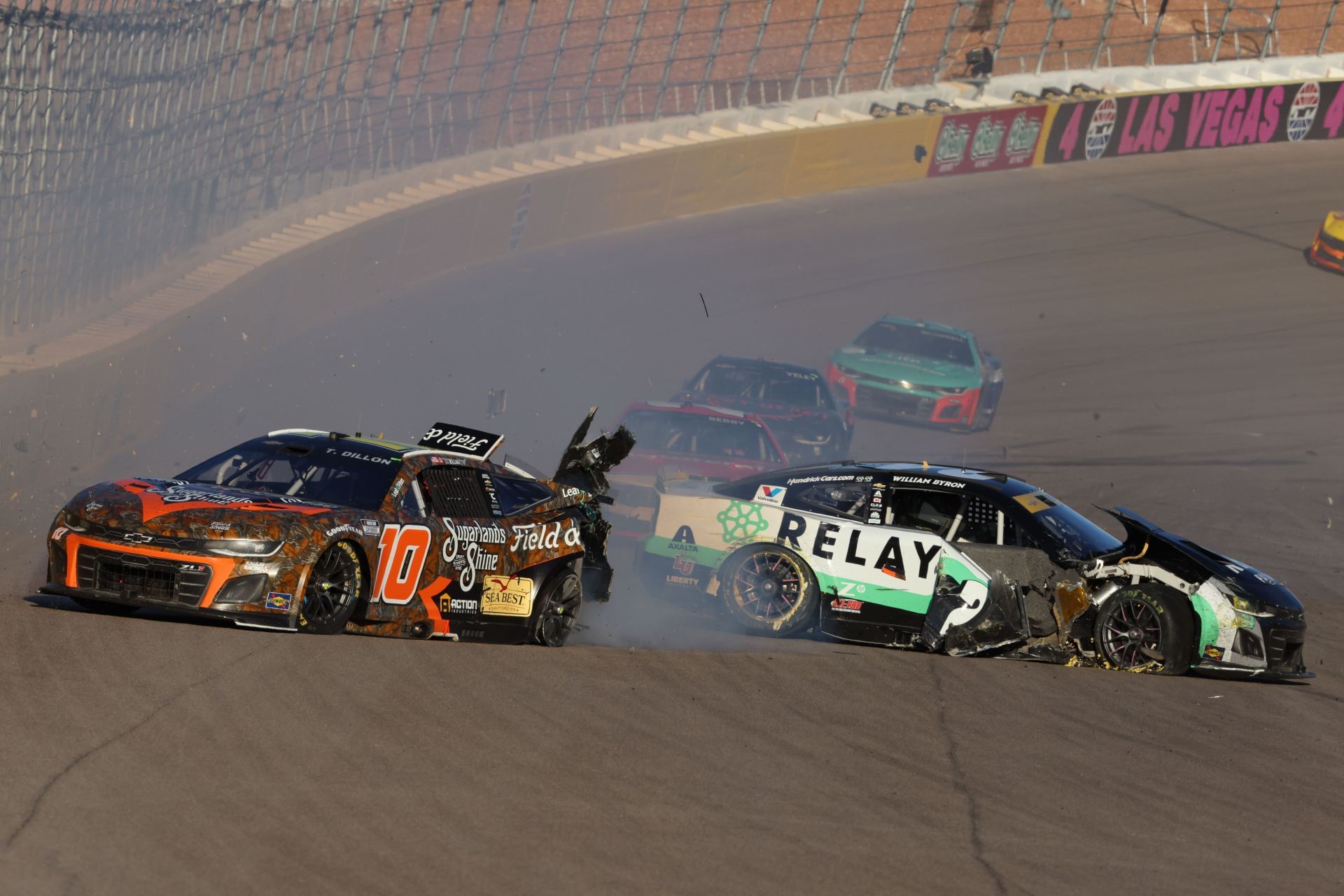 William Byron (24 Hendrick Motorsports) and Ty Dillon (10 Kaulig Racing) at Las Vegas. Source: Getty