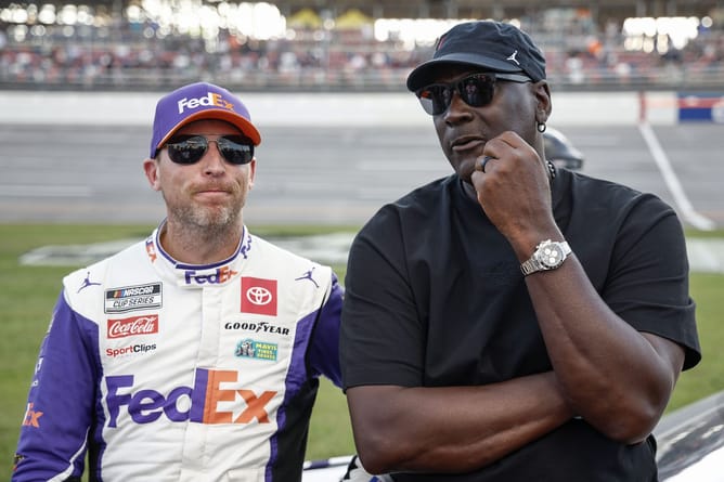 Denny Hamlin Latest News & Updates - Sportskeeda