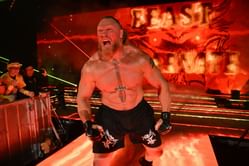 SmackDown Results: Popular Superstar turns heel; Brock Lesnar gets further punishment