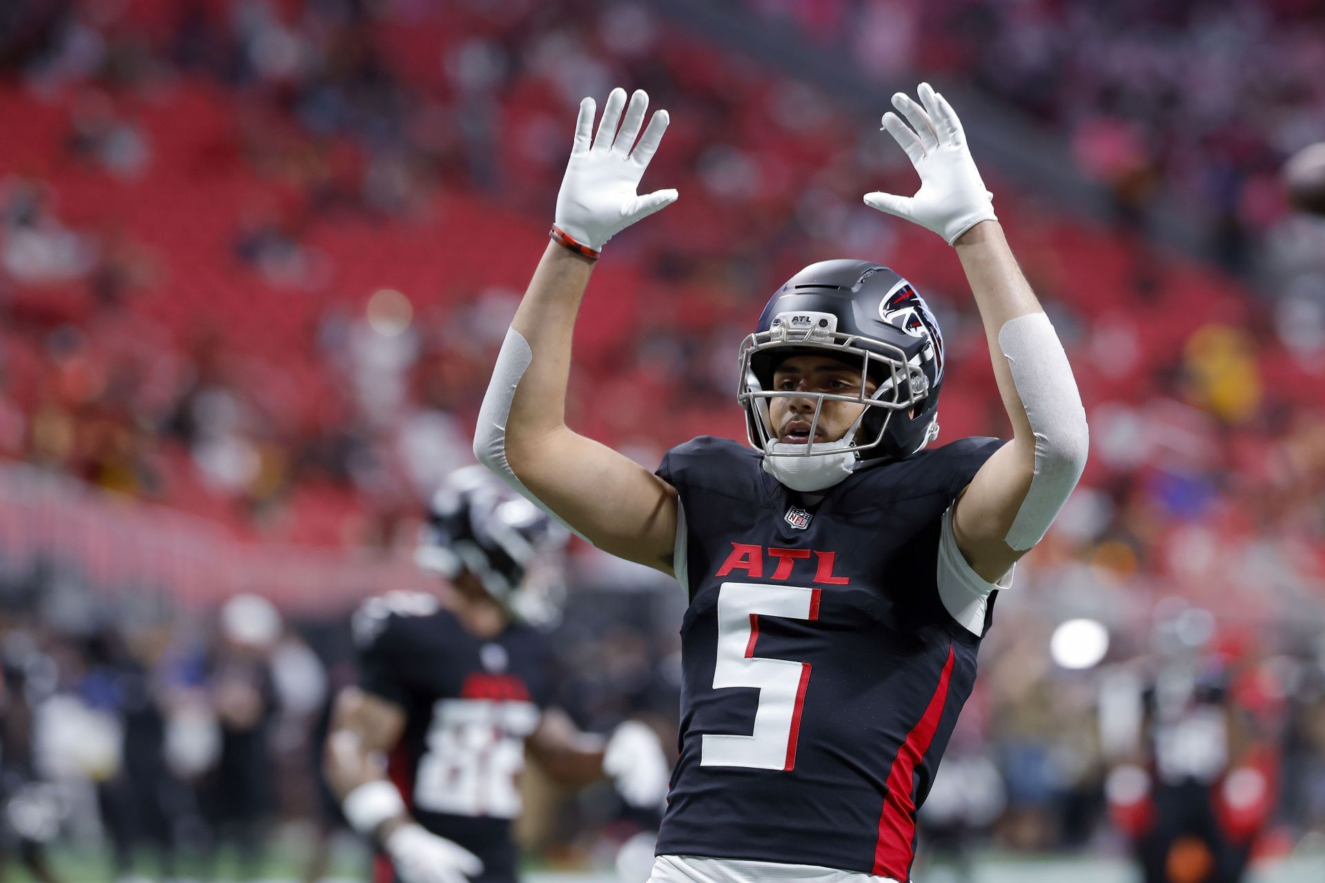 Week 6 MNF