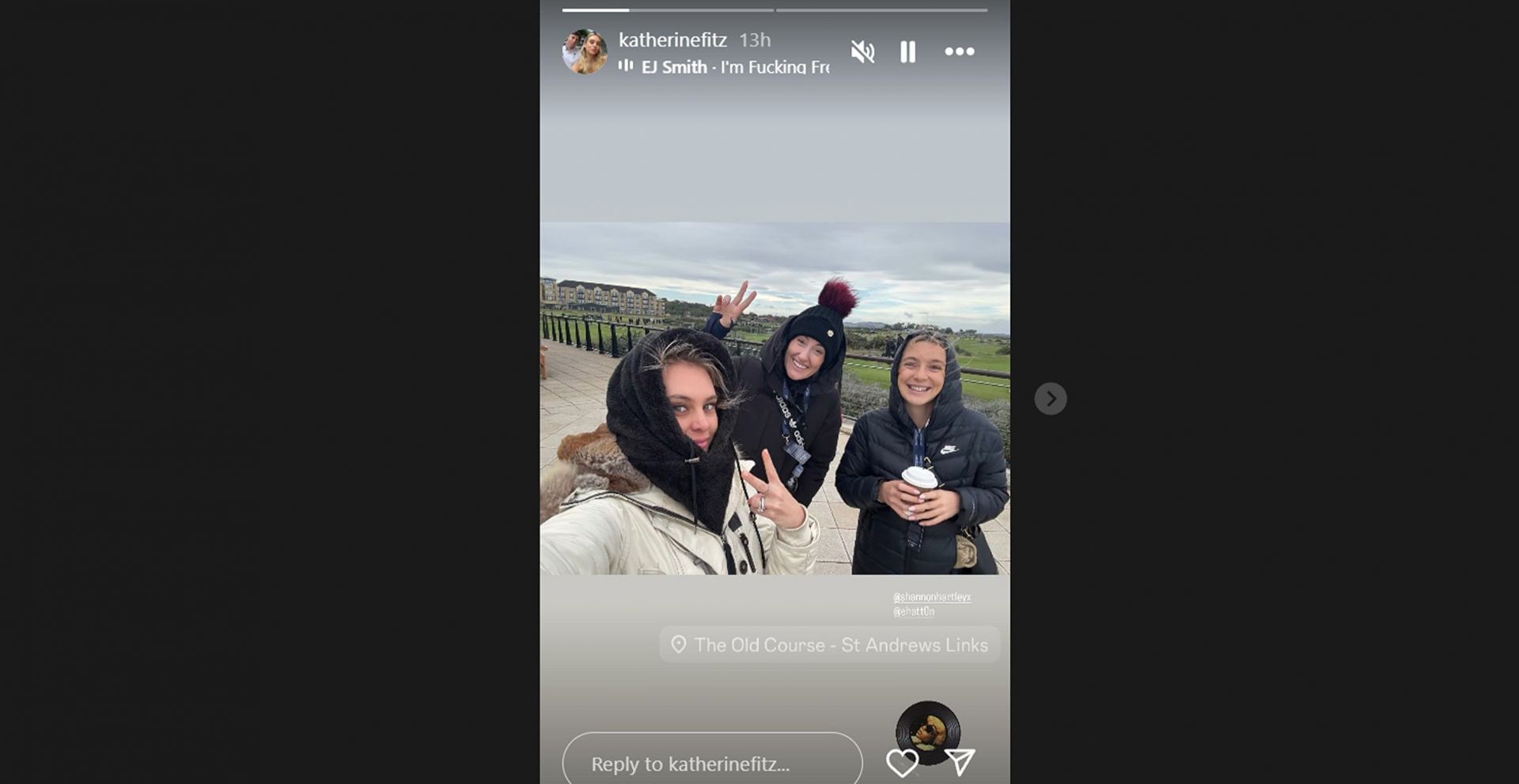 Matt Fitzpatrick&rsquo;s wife enjoy with her friends at the Old Course/@katherinefitz