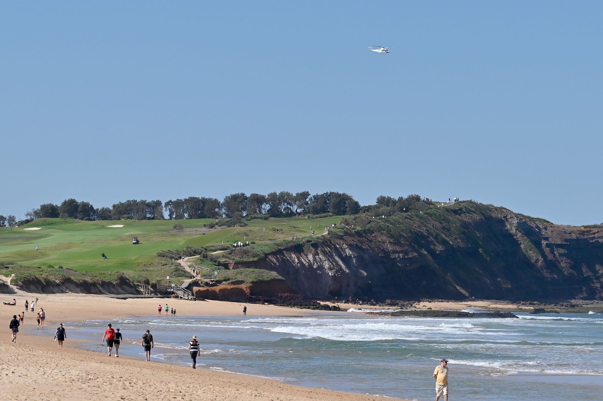 Sydney Beaches Close After Shark Attack - Source: Getty