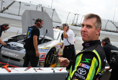 56-year-old Ex-NASCAR star Jeremy Mayfield wins short track championship