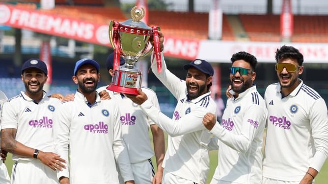 Team India stars share insights with West Indies players post IND vs WI 2025 2nd Test [Watch]