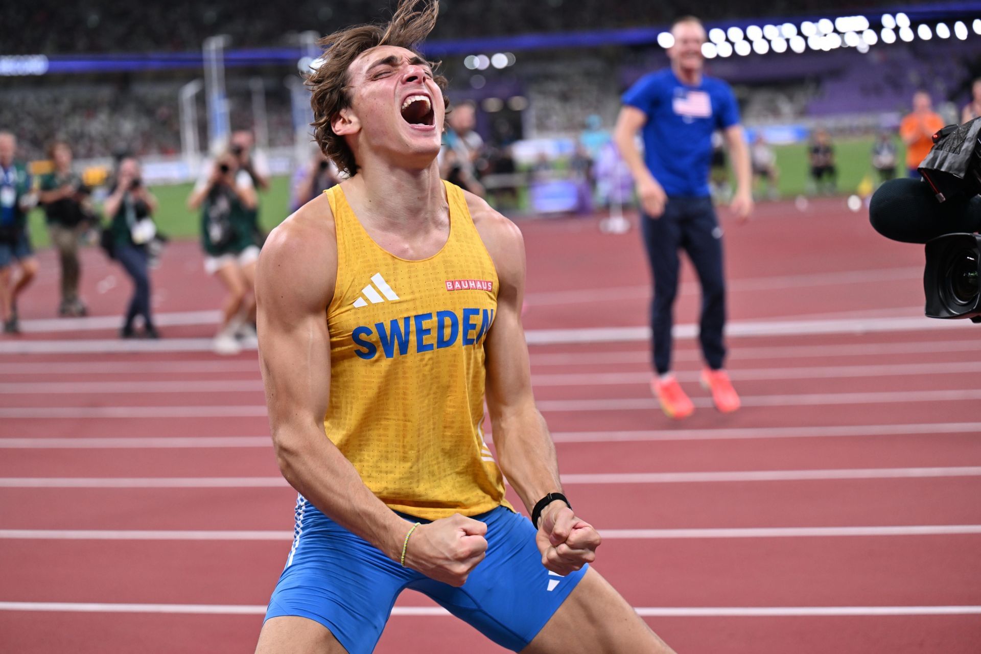 Mondo Duplantis (Image via: Getty)