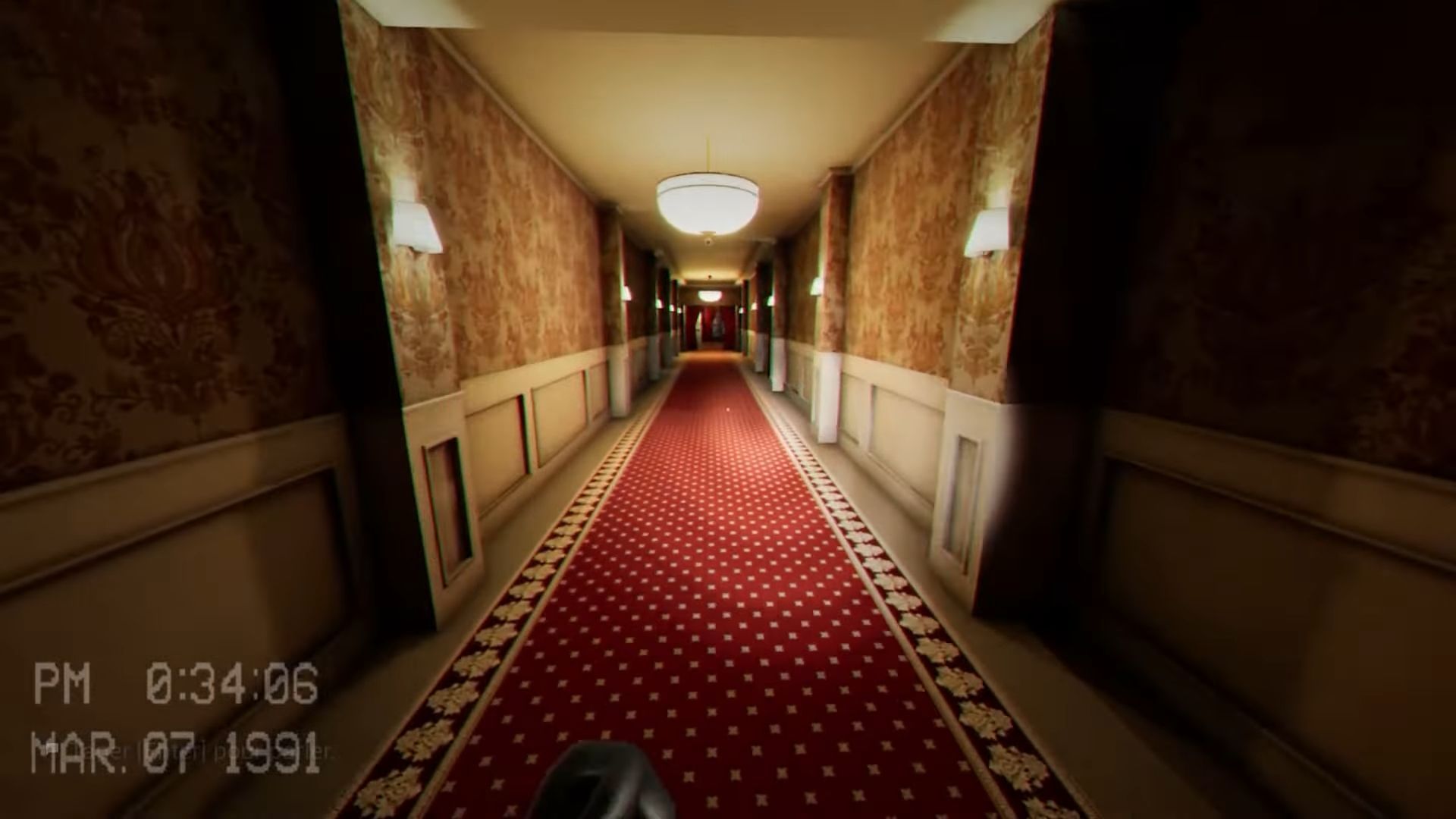 Exploring Terror Hotel in Escape the Backrooms (Image via Secret Mode)