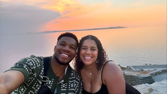"That's my mine" - Giannis Antetokounmpo swoons over wife Maria Antetokounmpo's glamorous magazine moment