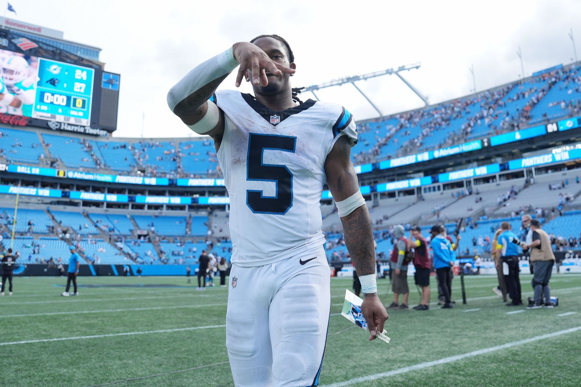 Miami Dolphins v Carolina Panthers - NFL 2025 - Source: Getty