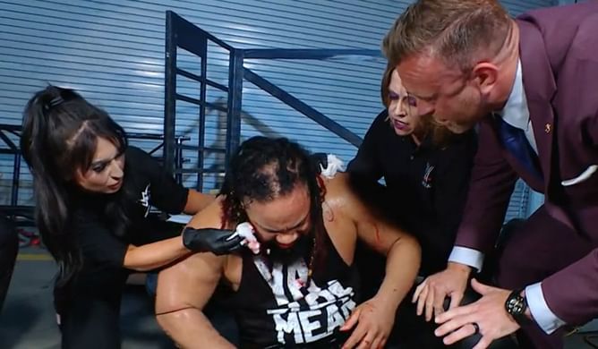 WWE legend to turn heel and unveil himself as the mastermind behind Jacob Fatu attack? Possibility explored
