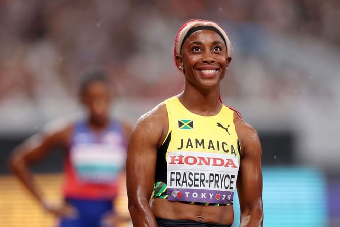 "What a treat for track fans"; "This is beautiful"- Fans celebrate Shelly-Ann Fraser-Pryce being honored by Alexis Ohanian's Athlos as guest of honor