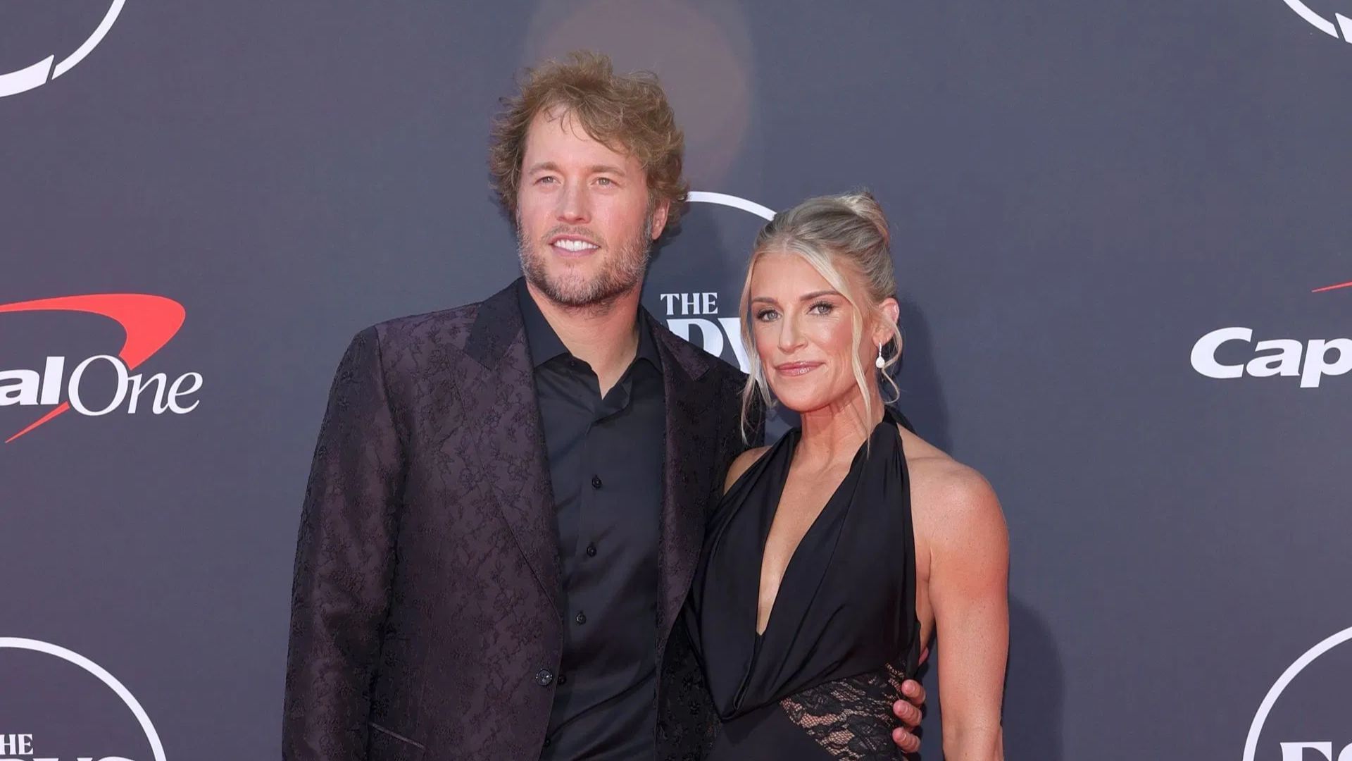 Matthew and Kelly Stafford (Image via Getty)