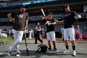 "This makes it worse"; "Would've sucked a** either way" - Fans crack up as Aaron Boone insists shoulder injury had no impact on Anthony Volpe's slump