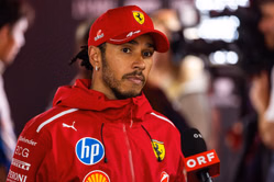 Watch: Lewis Hamilton makes first public appearance in F1 Singapore GP paddock since his dog Roscoe's death