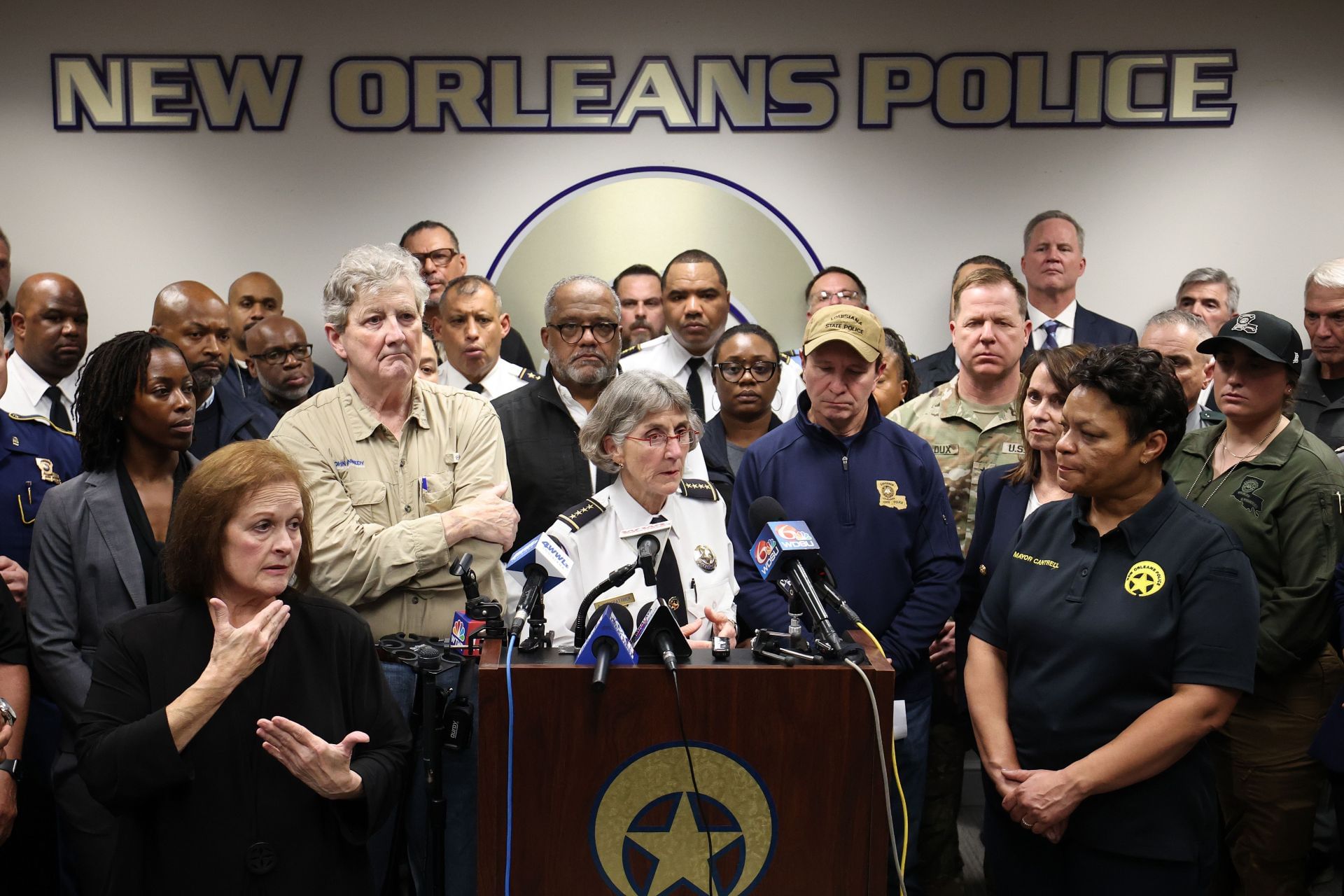  Superintendent of New Orleans Police Anne Kirkpatrick speaks to the media during a press conference on January 1, 2025 in New Orleans, Louisiana (Image via Getty)