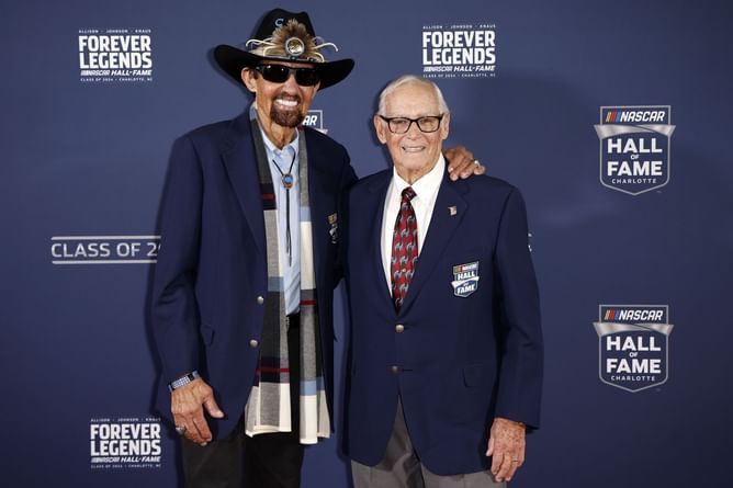 Richard Petty and Dale Inman agree on the same thing about NASCAR’s championship system