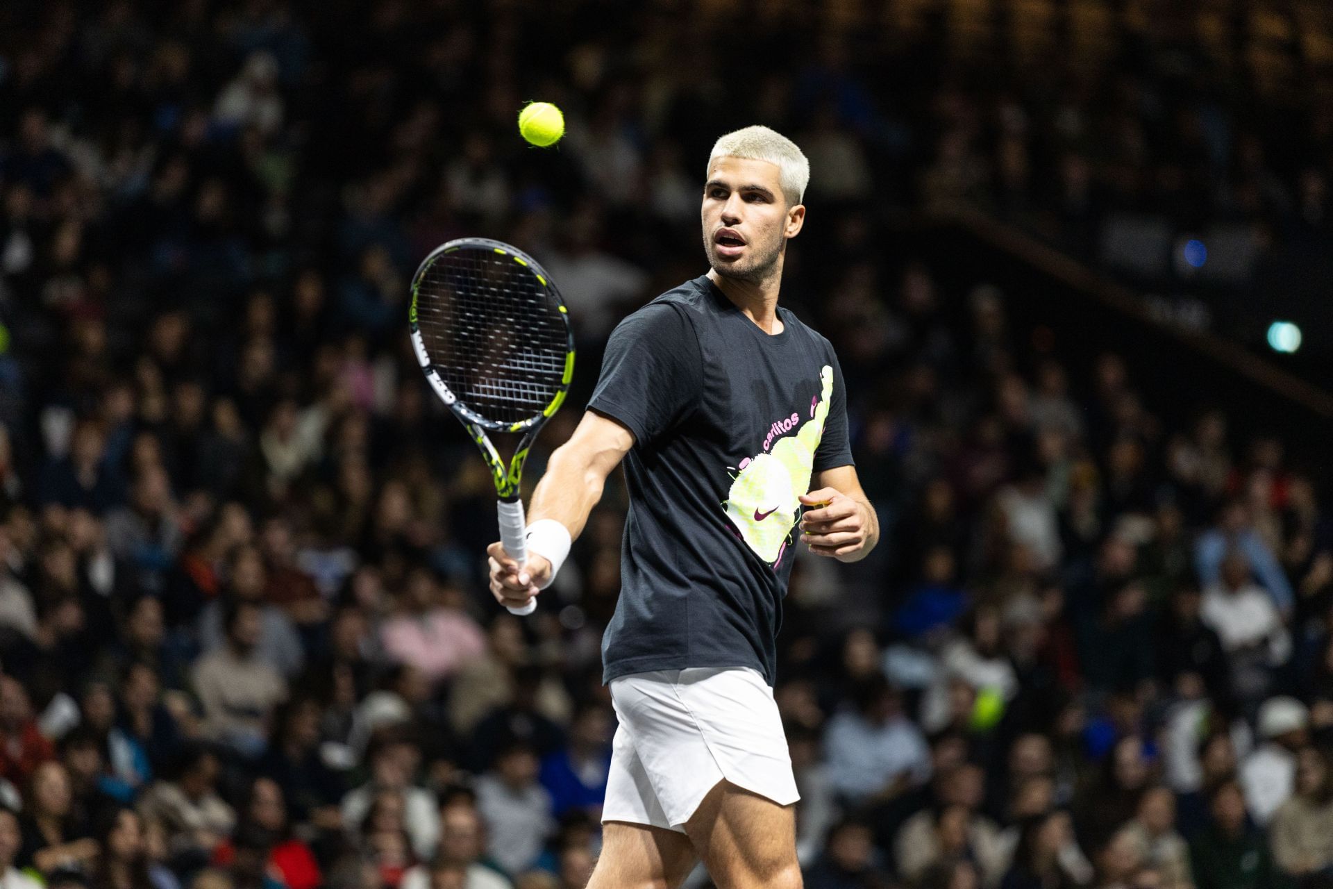 Carlos Alcaraz during a training session at the 2025 Paris Masters (Source: Getty)