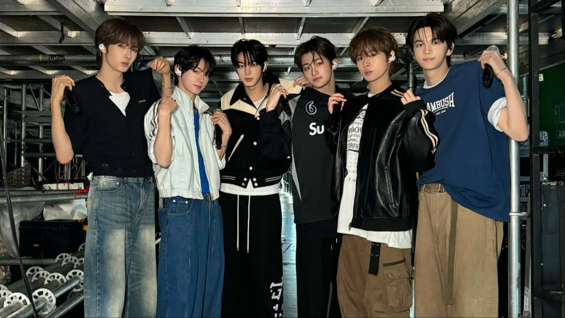 TWS (Image via Instagram/@tws_pledis)