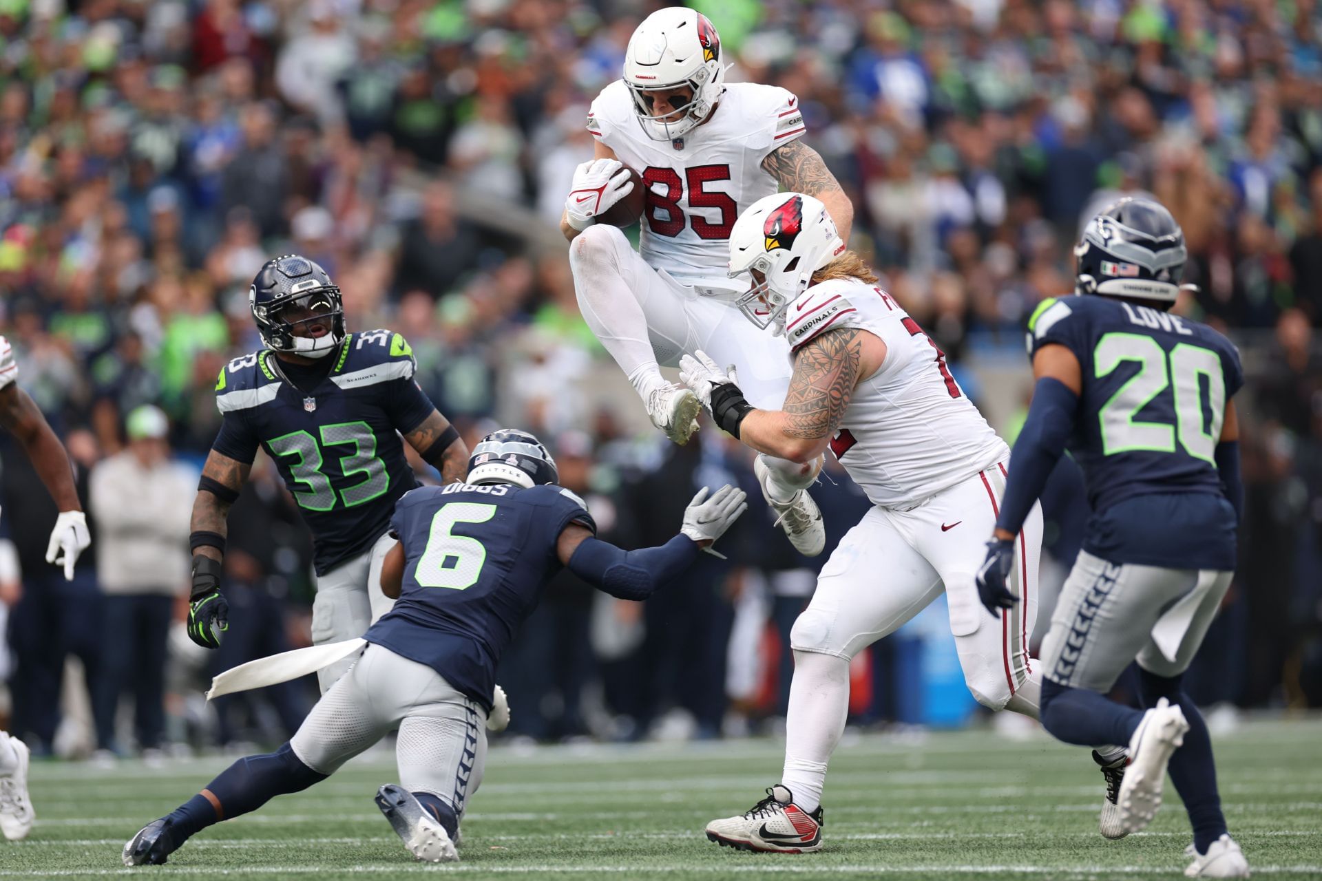 Week 7 Fantasy Football TE Rankings and Picks feat. Trey McBride, Tucker Craft, and more. GETTY